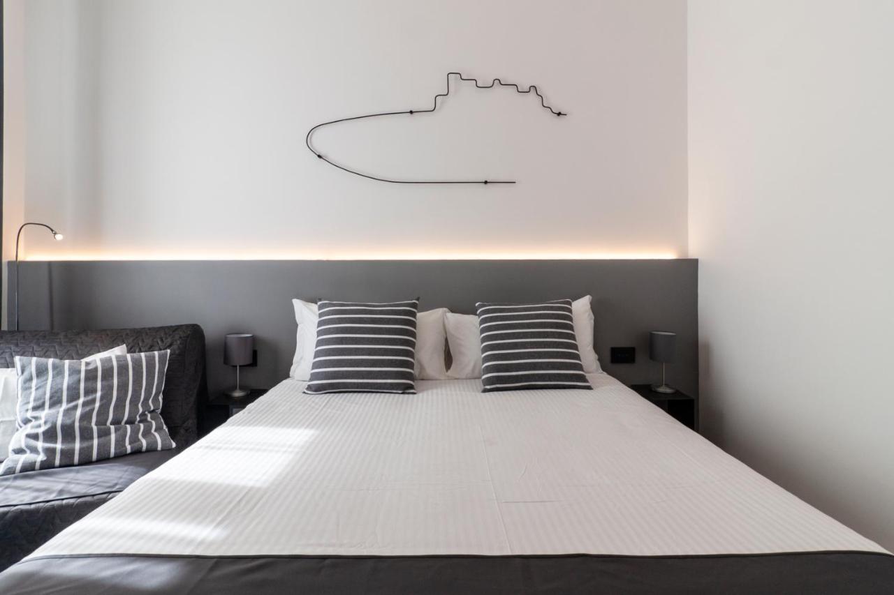 Vesucharme Suite Luxury Room Naples Luaran gambar