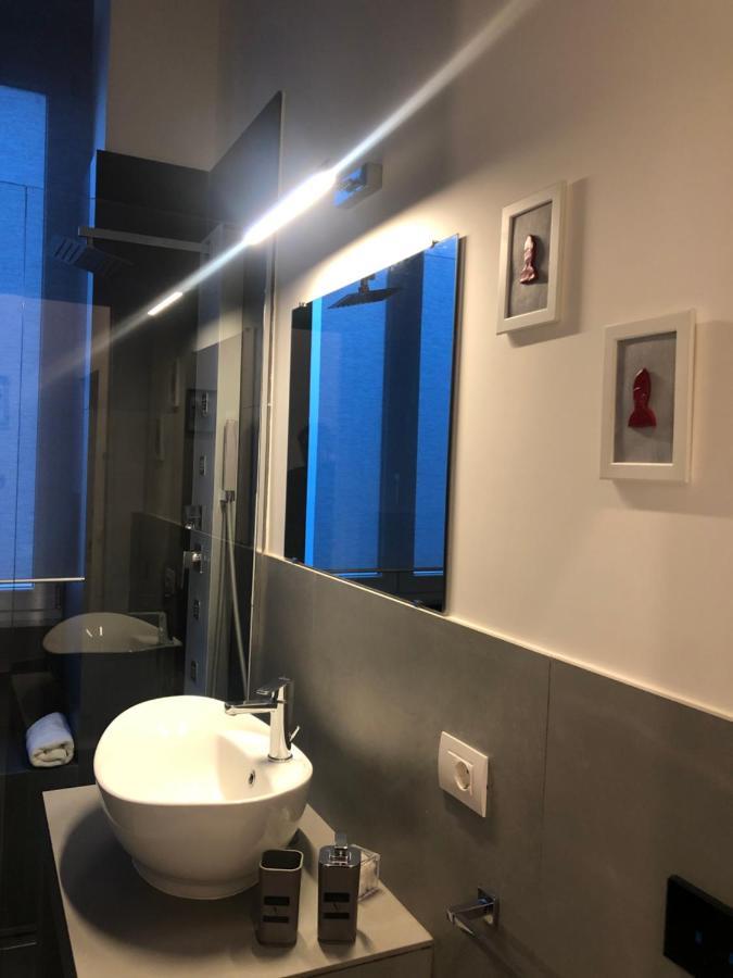 Vesucharme Suite Luxury Room Naples Luaran gambar