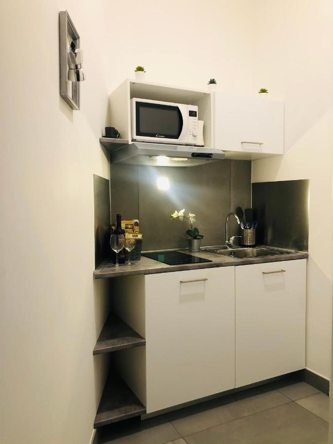 Vesucharme Suite Luxury Room Naples Luaran gambar