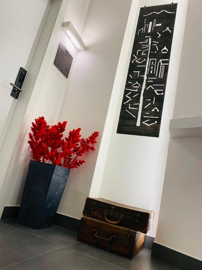 Vesucharme Suite Luxury Room Naples Luaran gambar