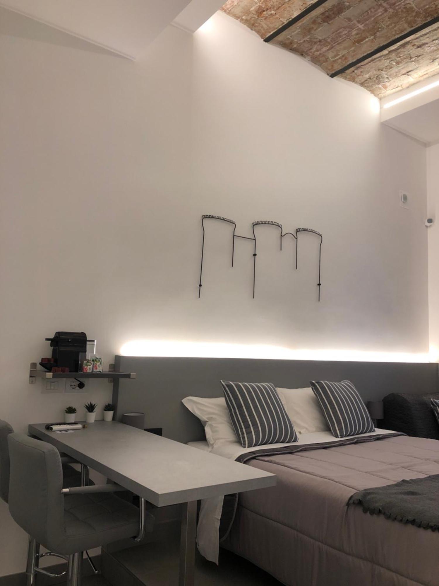 Vesucharme Suite Luxury Room Naples Luaran gambar