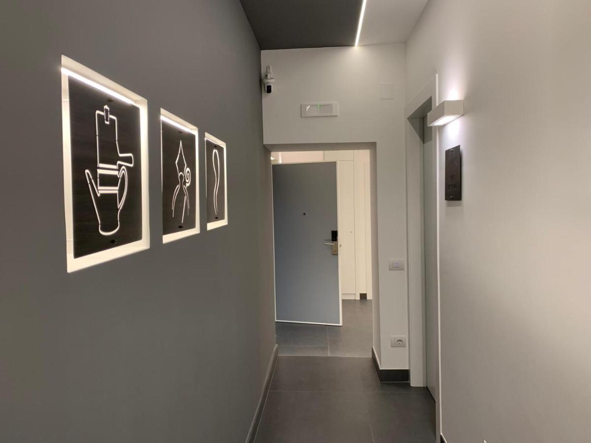 Vesucharme Suite Luxury Room Naples Luaran gambar