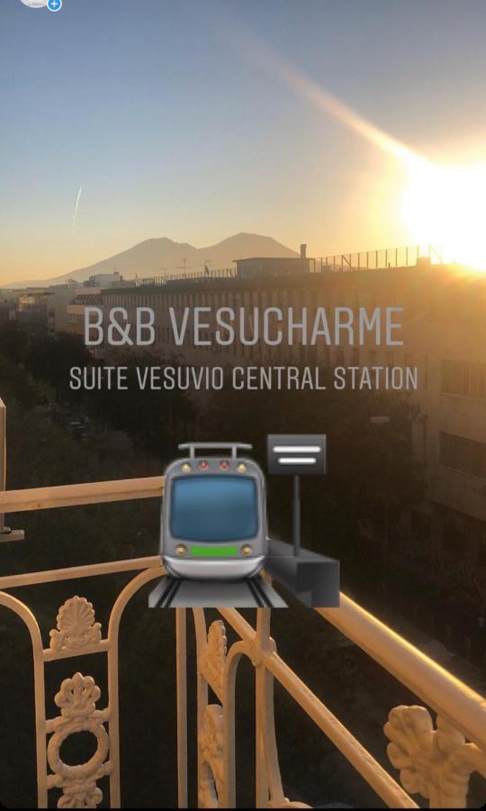 Vesucharme Suite Luxury Room Naples Luaran gambar